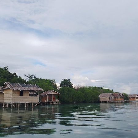 Arborek Diving Homestay R4 Besir Kültér fotó