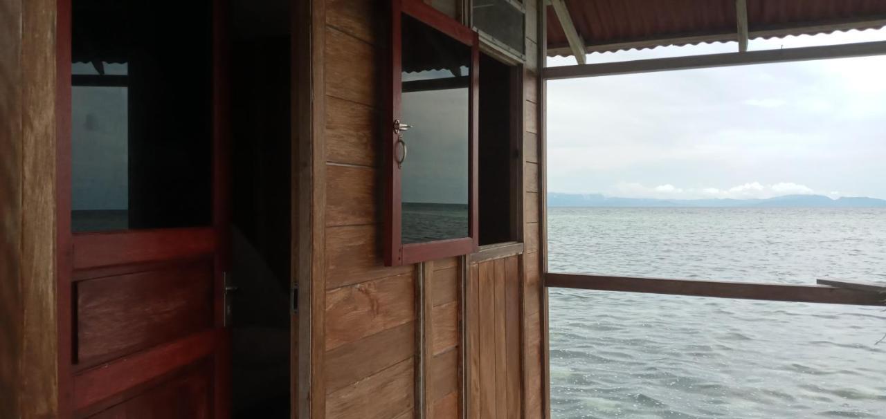 Arborek Diving Homestay R4 Besir Kültér fotó