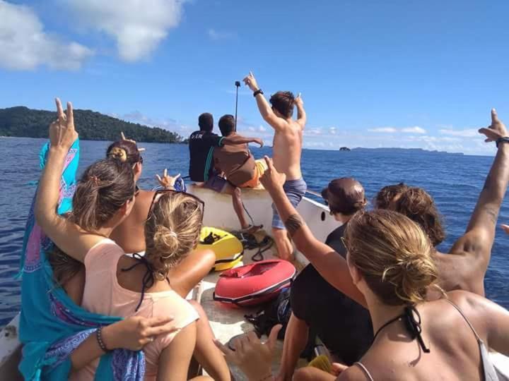 Arborek Diving Homestay R4 Besir Kültér fotó